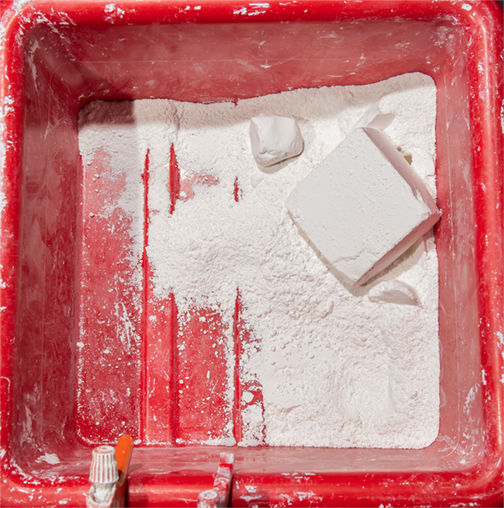 CHALK BOWL WITH STAND